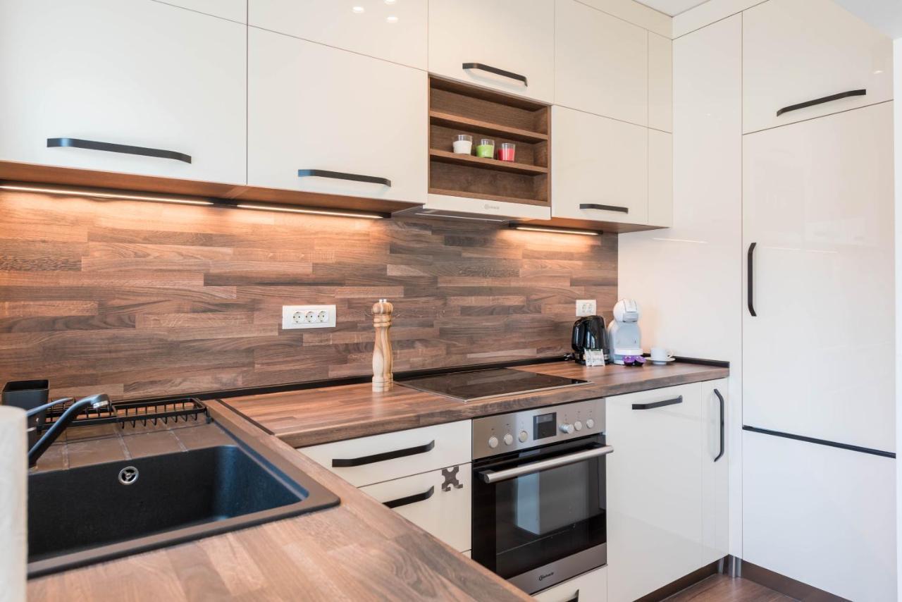 Cosy Apartment In Central Varna Luaran gambar