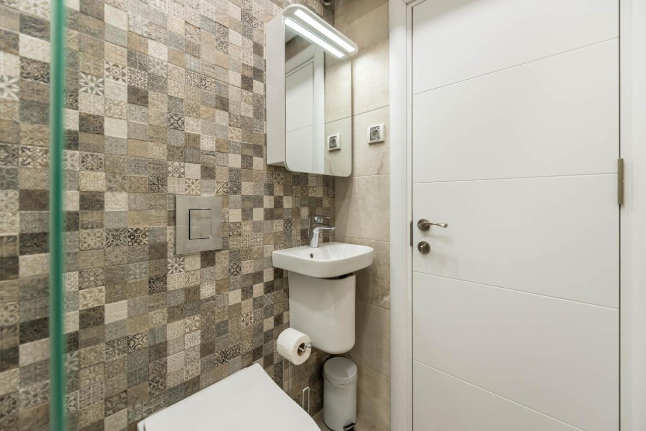 Cosy Apartment In Central Varna Luaran gambar